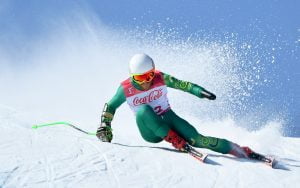 Male Para-skier competing