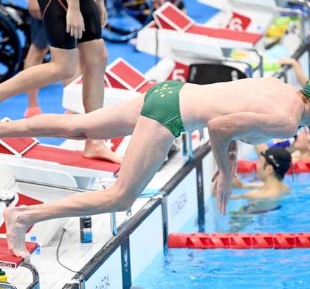 Breaststrokers Take to The Blocks on Sunday