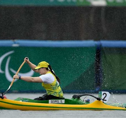 Aussies assert dominance on day one of para-canoe